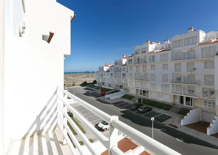 Baleal Beachfront Duplex Apartment Peniche