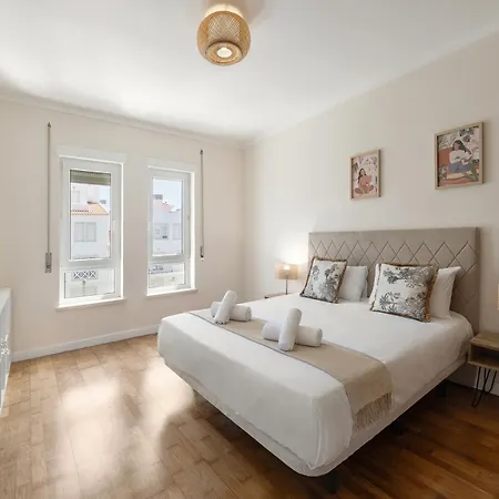 Baleal Beachfront Duplex *